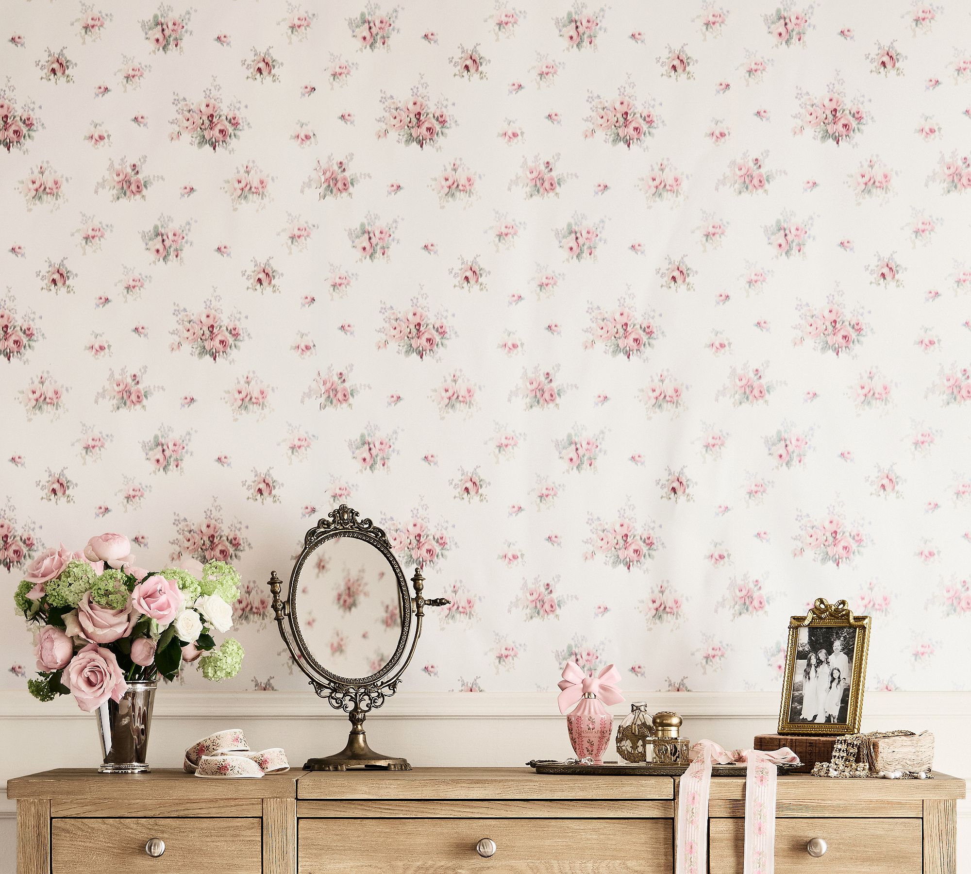 LoveShackFancy Bouquet Wallpaper