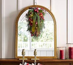 Faux Lit Christmas in the Country Swag