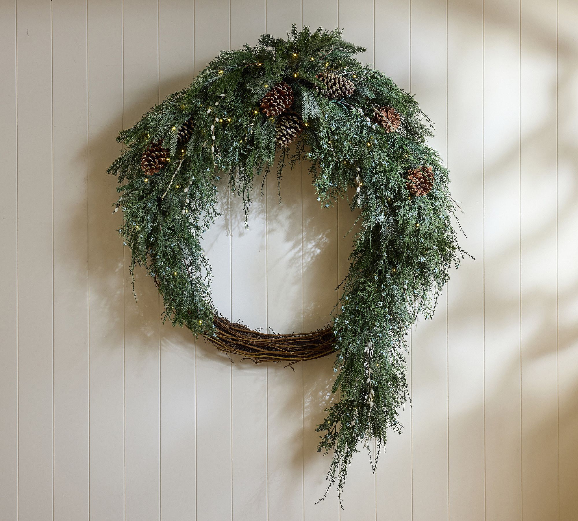 Faux Lit Avant-Garde Rustic Glam Wreath & Garland