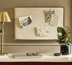 Stowe Pinboard