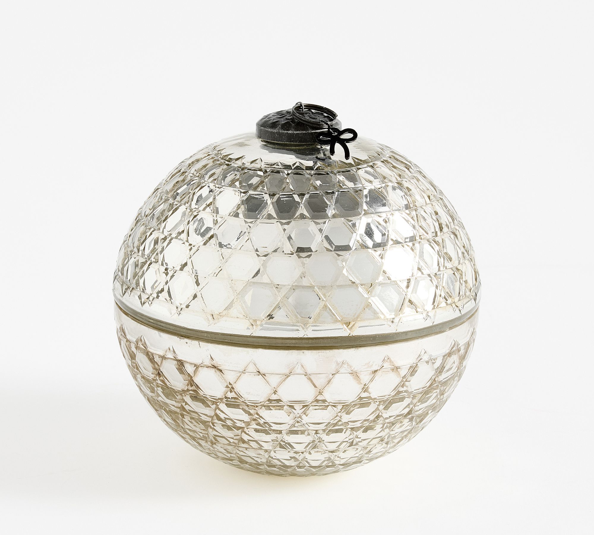 Ornament Shaped Scented Candles - thumbnail 2