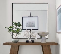 Theo Adjustable Display Easel (24")