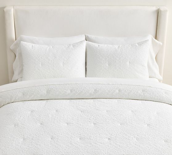 Classic Matelasse Comforter