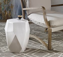 Spade Ceramic Accent Table (15")