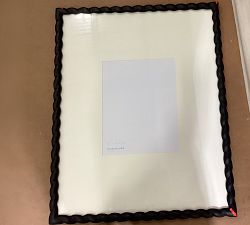 Open Box: Newport Gallery Frame (24"W x 30"L) - Black