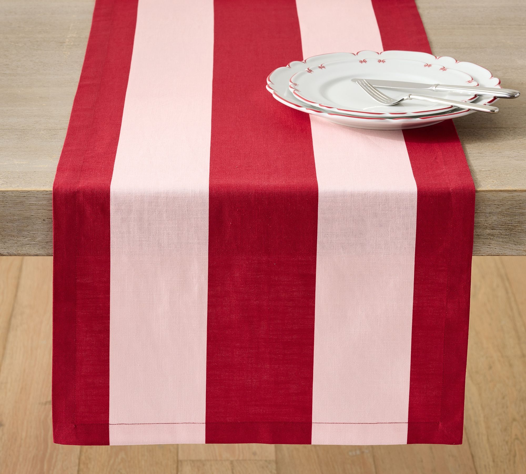Monique Lhuillier Harper Stripe Organic Cotton Table Runner