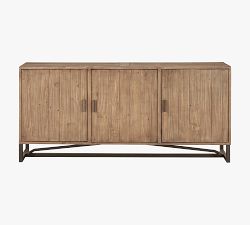 Lorena Buffet (68")