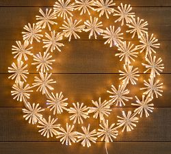 Lit Twinkling Cluster Wreath