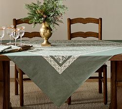 Holiday Jacquard Cotton Table Throw