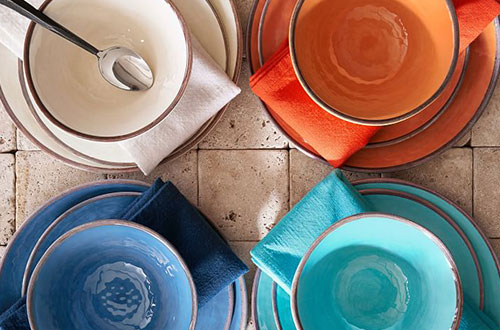 Outdoor Dinnerware Sets | Melamine Dinnerware | Pottery Barn