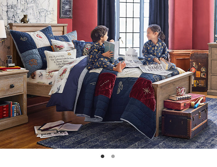 Pottery barn harry potter blanket 2025
